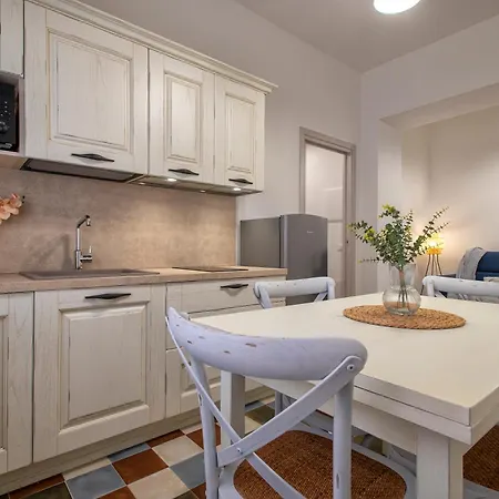 Casa Rosmarino Апартаменти Ольбія